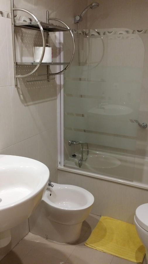 Apartamentos Chevere Granate Овьедо Экстерьер фото